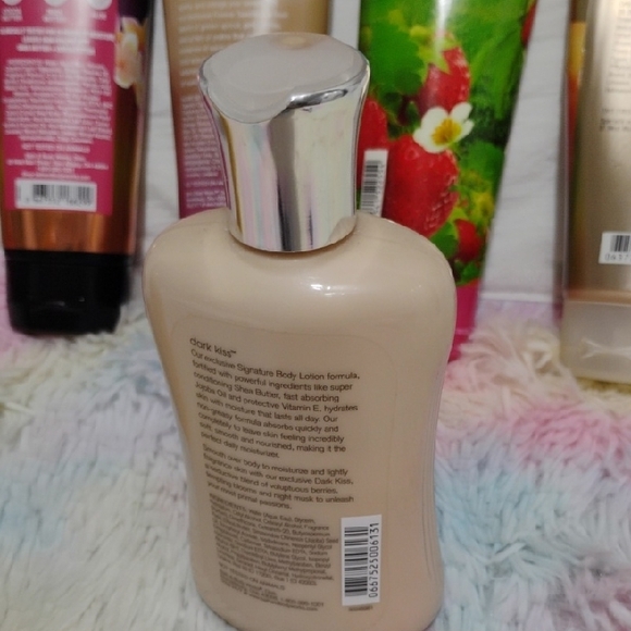 READ BELOW: 6 Bath & Body Works & 1 Victoria Secret Bundle - Picture 10 of 10